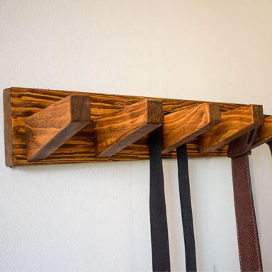 Drveni čiviluk za zid Beli bor