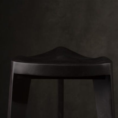 Drvena Barska stolica crna