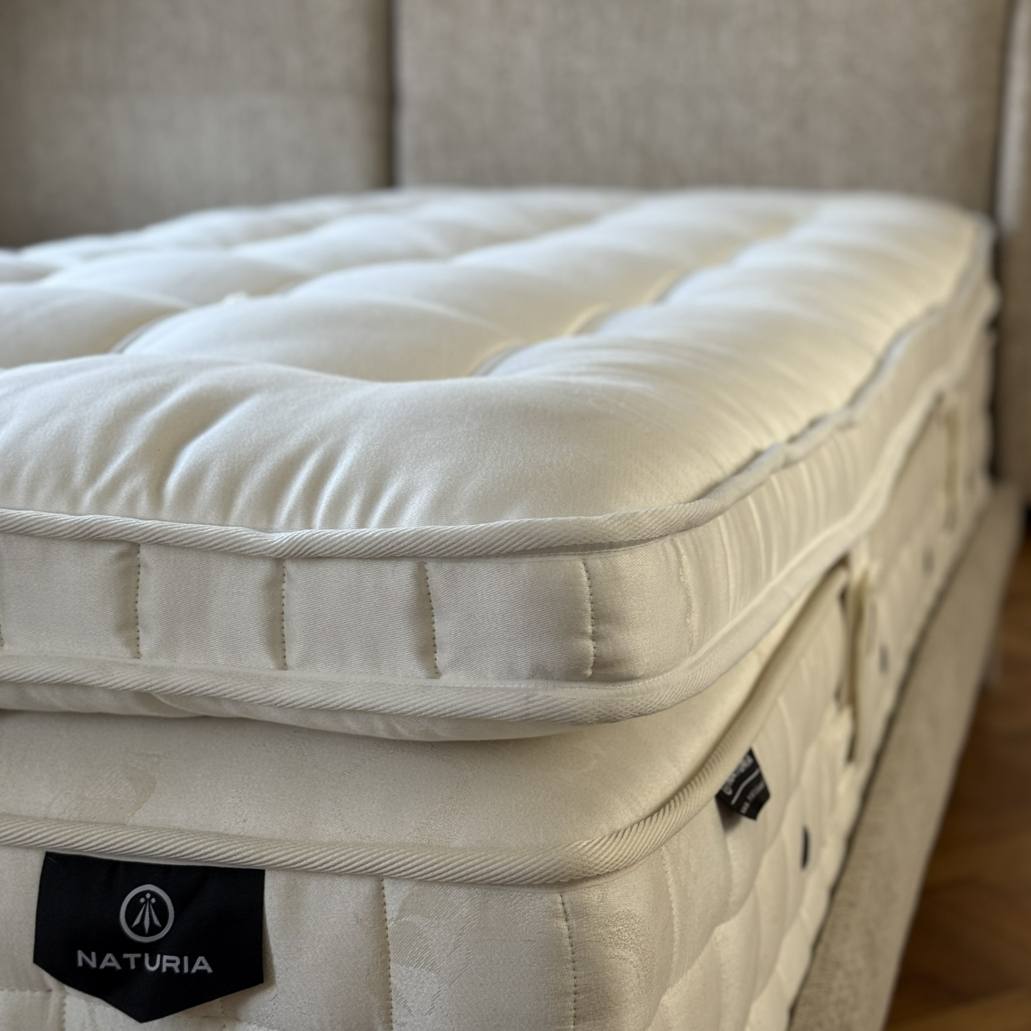 LATEX WOOL SUPREME Prirodni organski naddušek