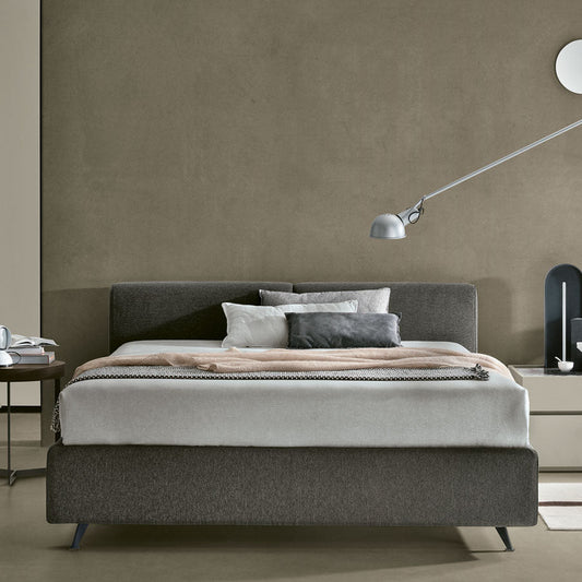 Strong bed