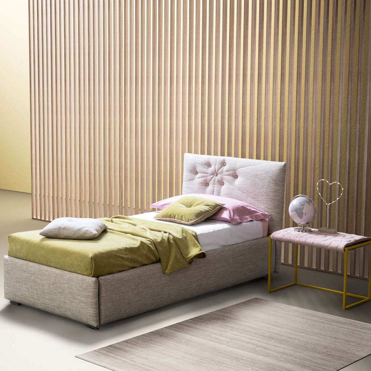BLOOM Krevet 